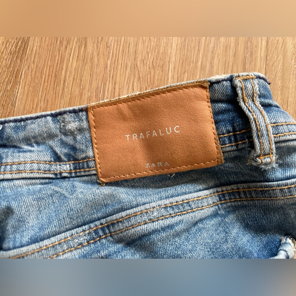 Zara Trafaluc Ripped Jeans - Picture 10 of 12